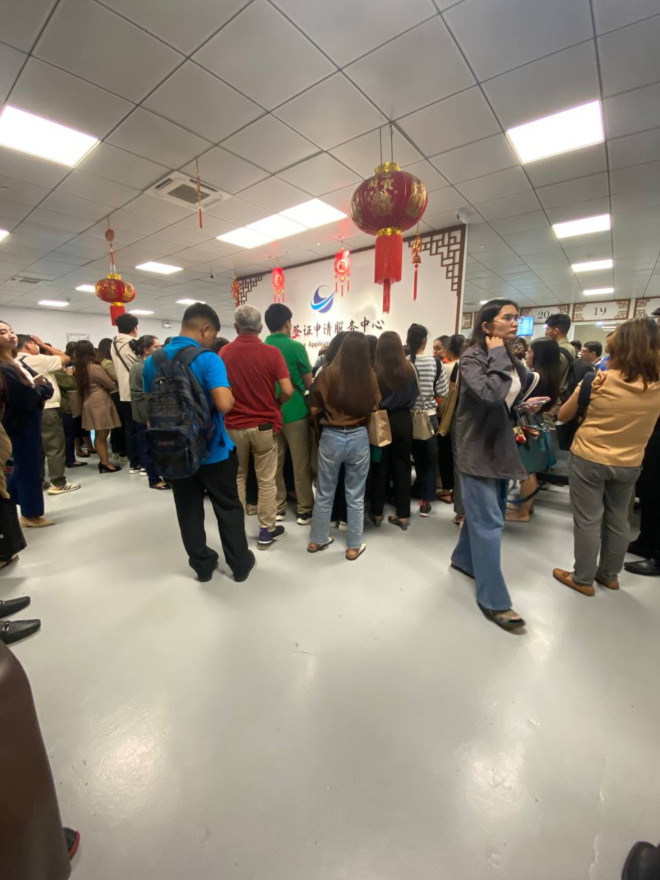 外国人在菲律宾投资房地产开发项目需要哪些法律许可？